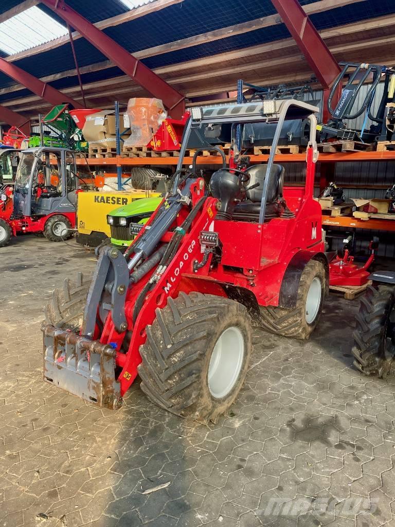 VM Loader 1040 LX Pienkuormaajat