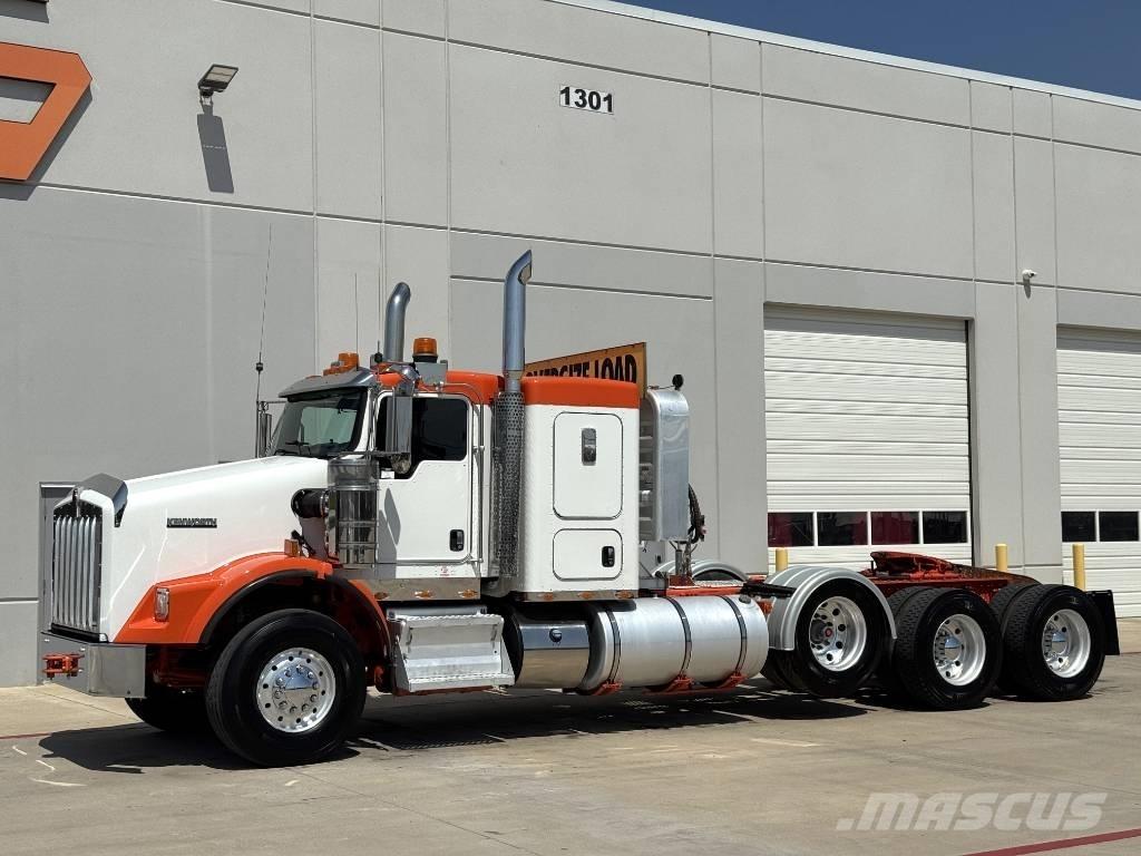 Kenworth T800 Vetopöytäautot