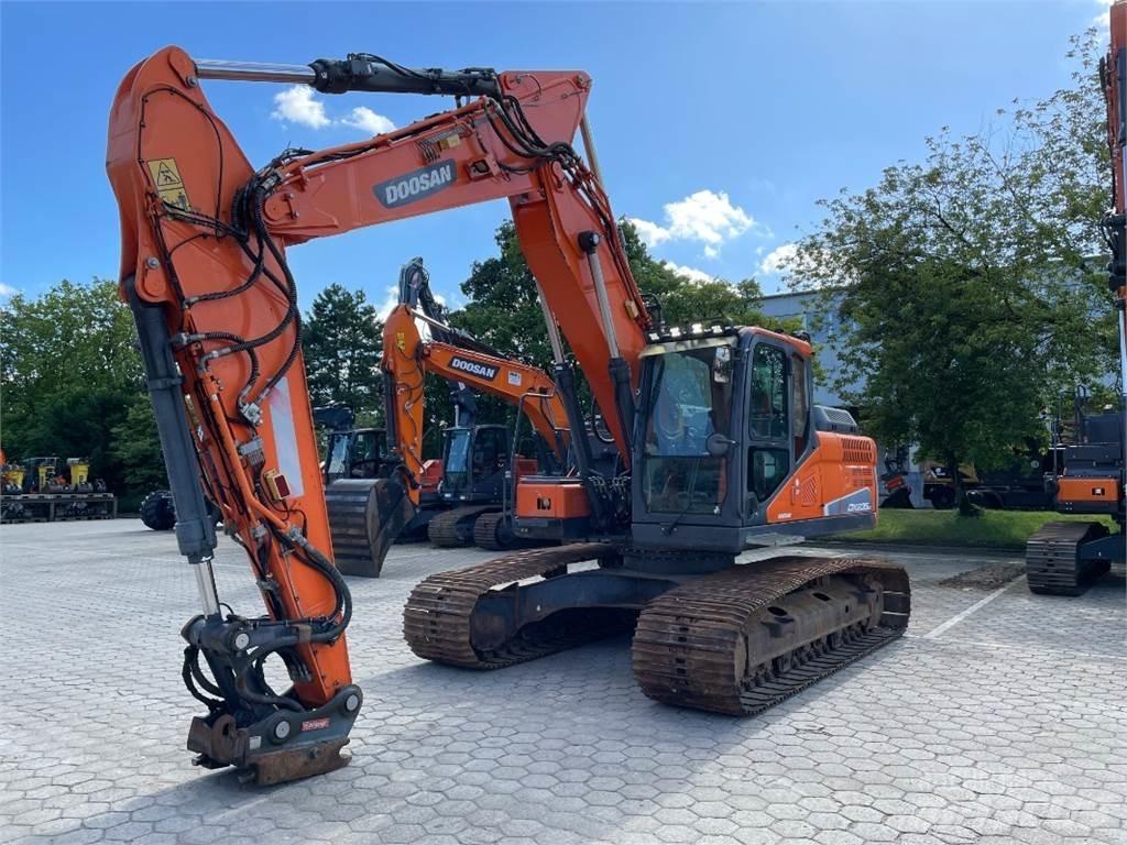 Doosan DX235LC-5 Telakaivukoneet
