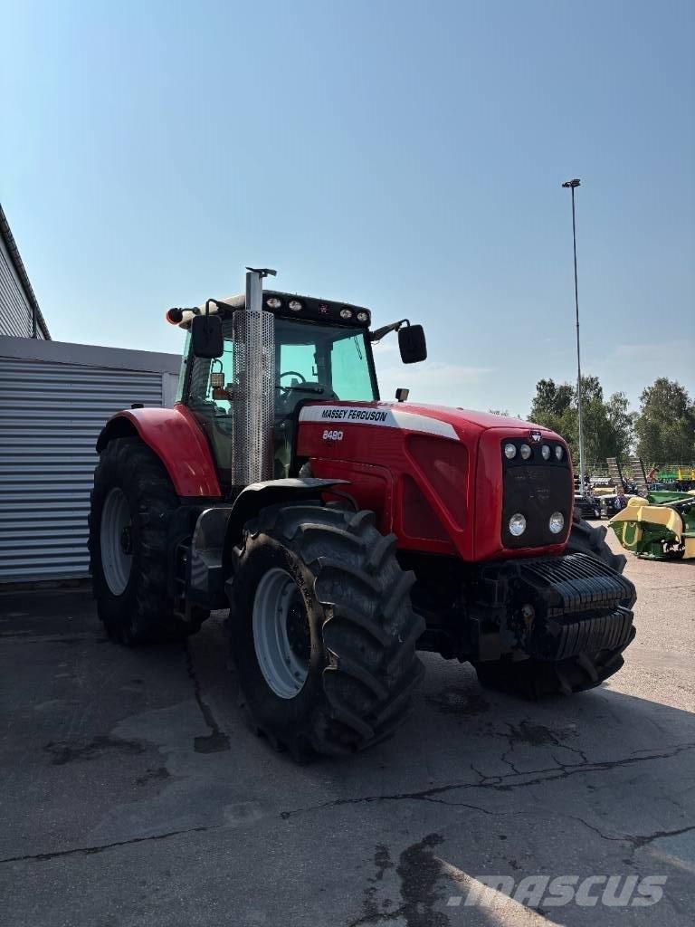 Massey Ferguson 8480 Traktorit