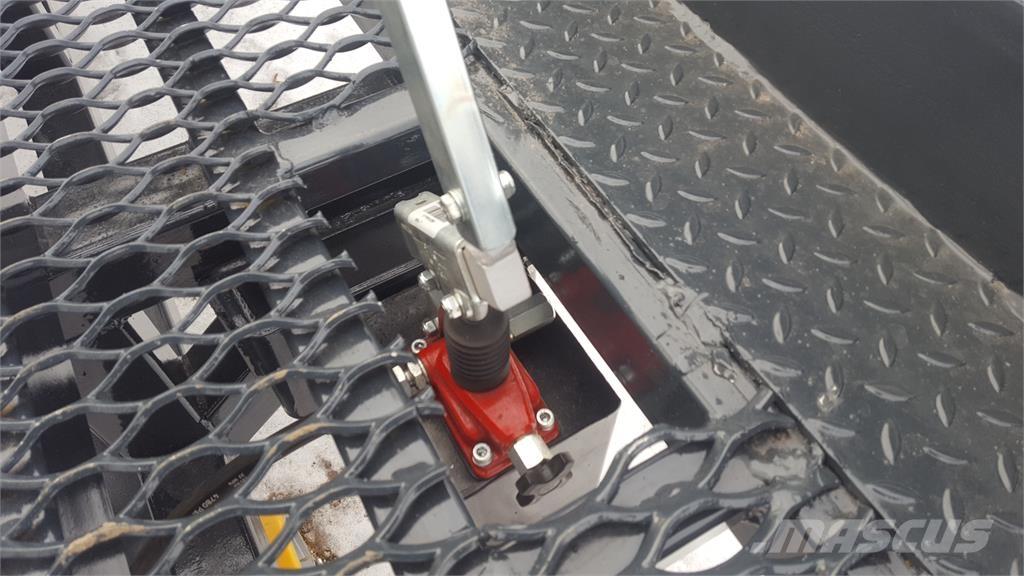  [div] BEAR 10.0 Muut kiinnitettävät lisäosat ja komponentit