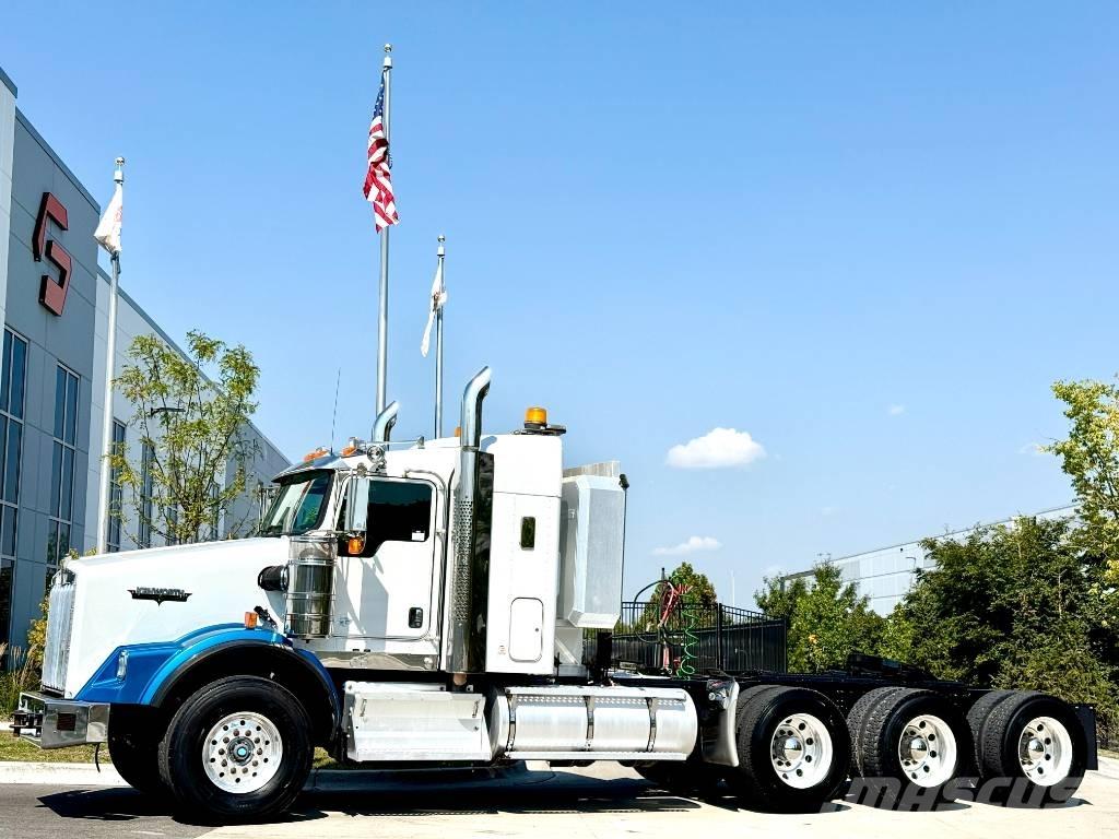 Kenworth T 800 Vetopöytäautot