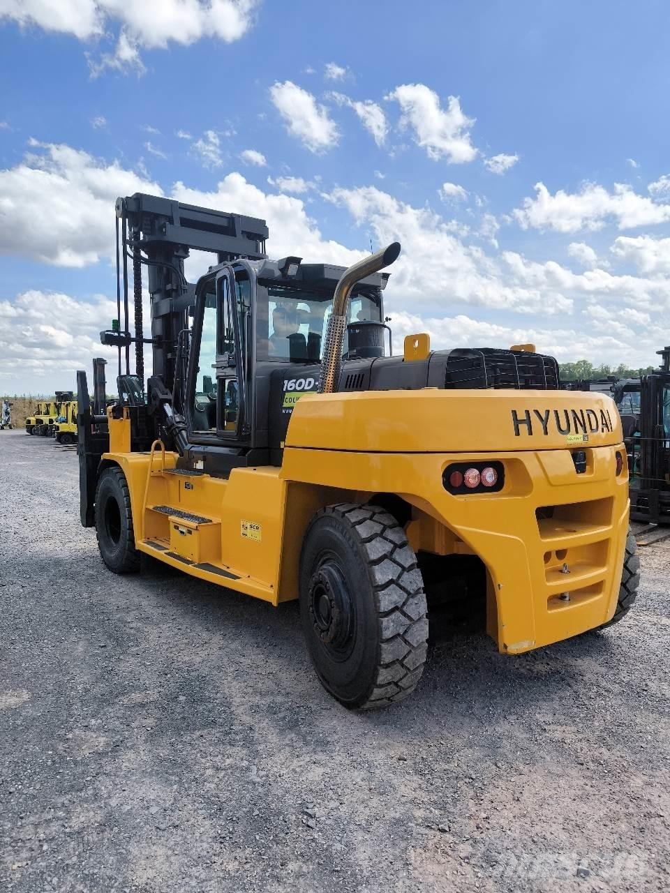 Hyundai 160D-9L Ajoneuvotrukit