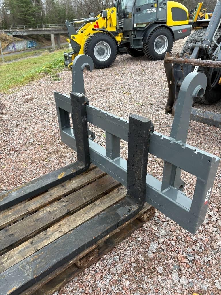 XYZ Gaffelställ BM Pyöräkuormaajat