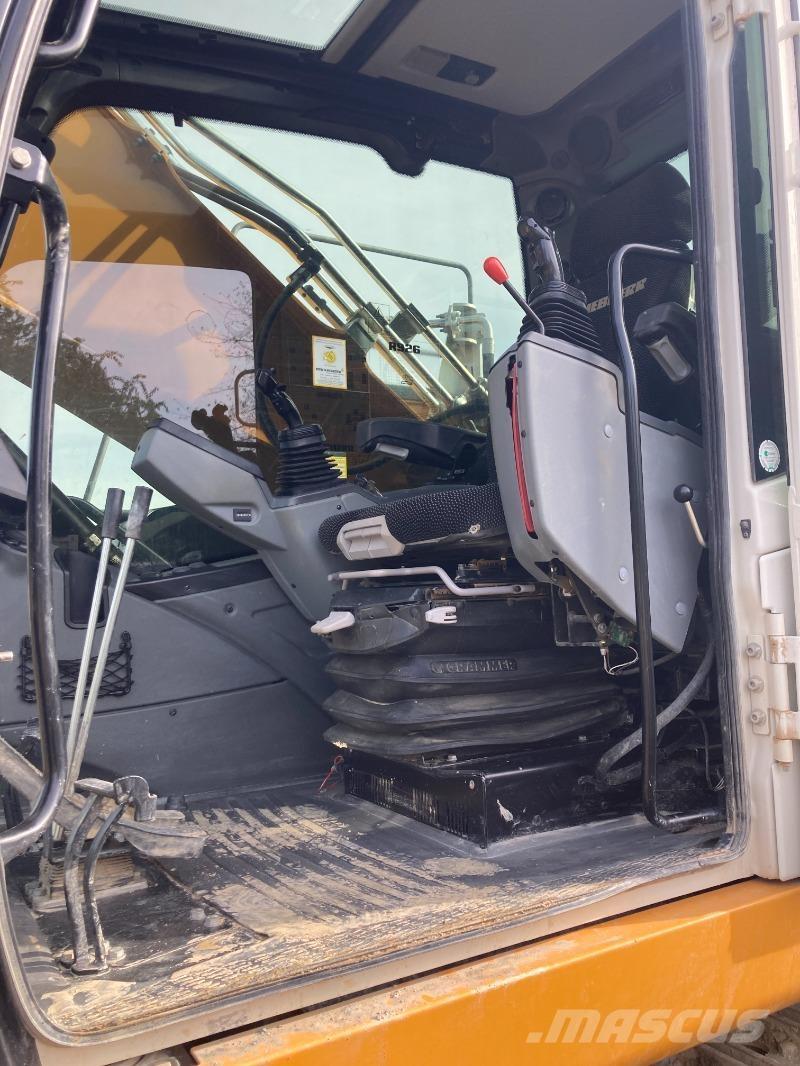 Liebherr R926 Telakaivukoneet