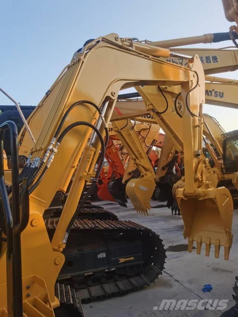 Komatsu PC 56 Minikaivukoneet < 7t