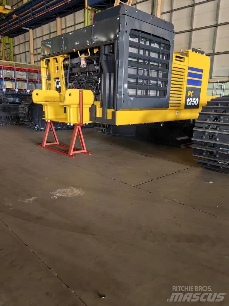 Komatsu 1250 Telakaivukoneet
