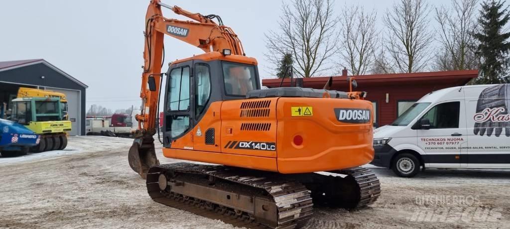 Doosan DX 140 LC-3 Telakaivukoneet