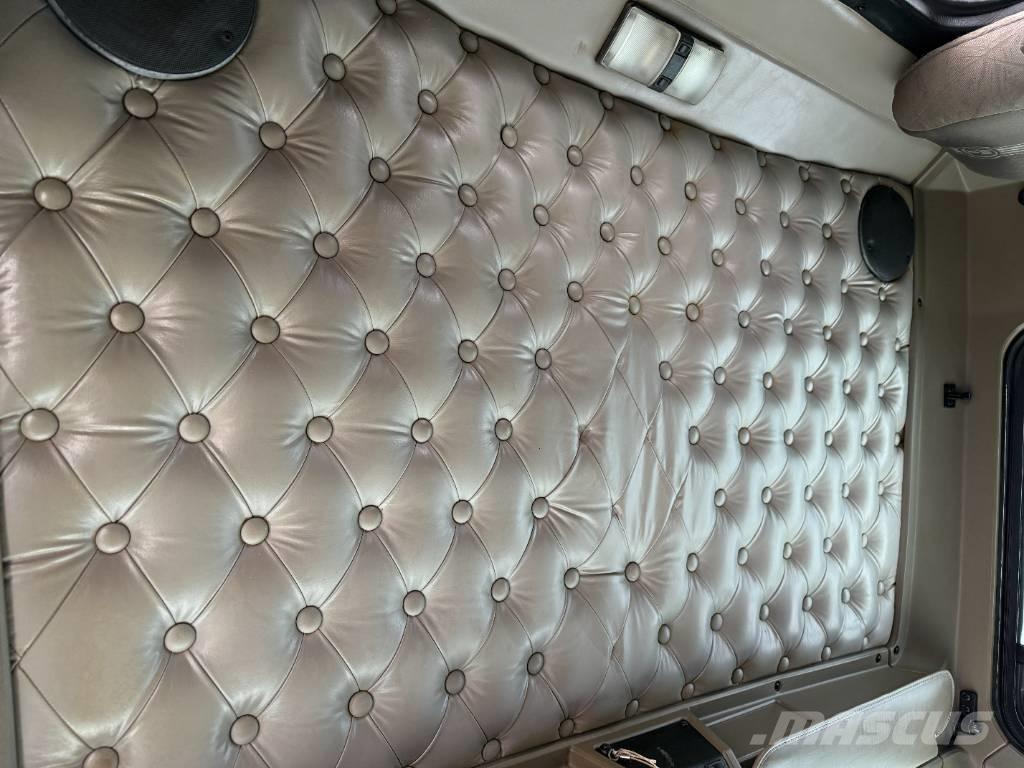 Kenworth W 900 Vetopöytäautot