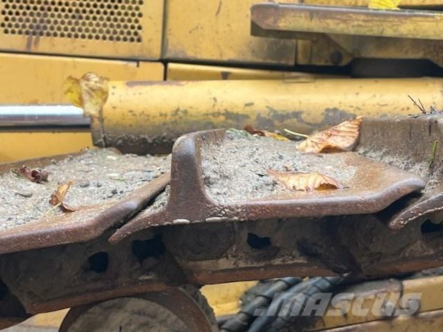 CAT D5N LGP PAT Telaketjupuskutraktorit