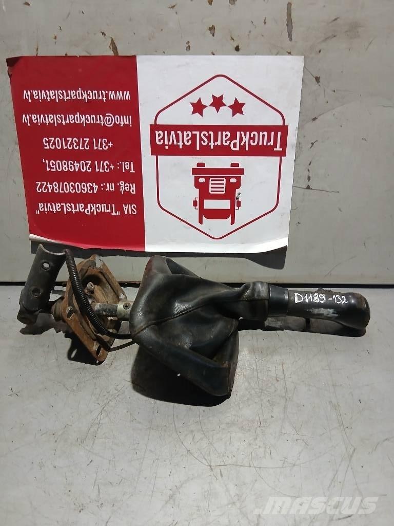 DAF XF 95      1919475 Ohjaamot ja sisustat