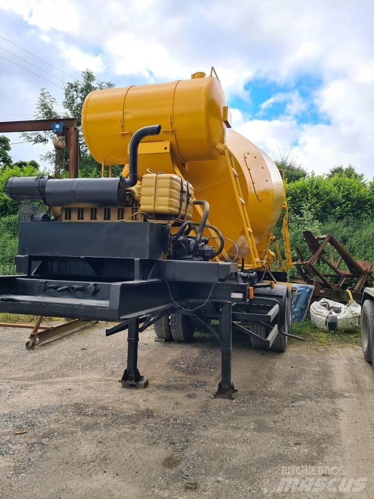  Concrete Mixer Muut perävaunut