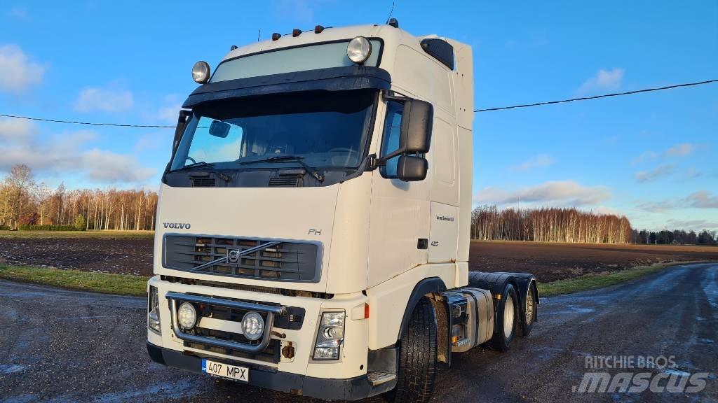 Volvo FH 12 Vetopöytäautot
