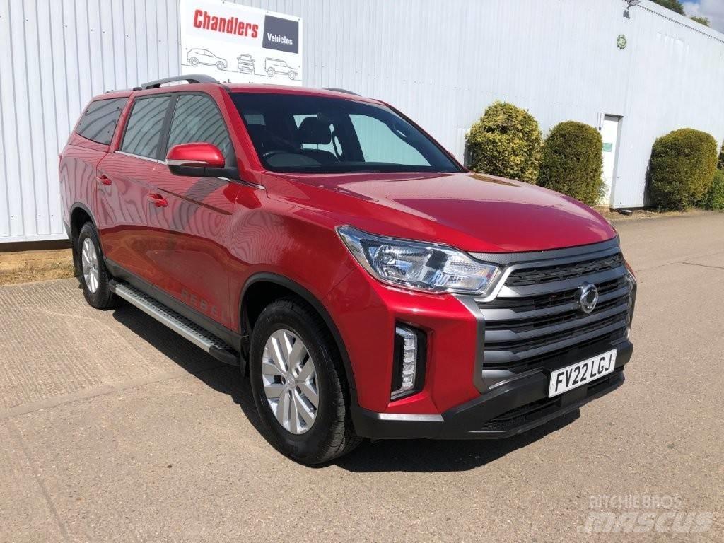 Ssangyong Musso Henkilöautot