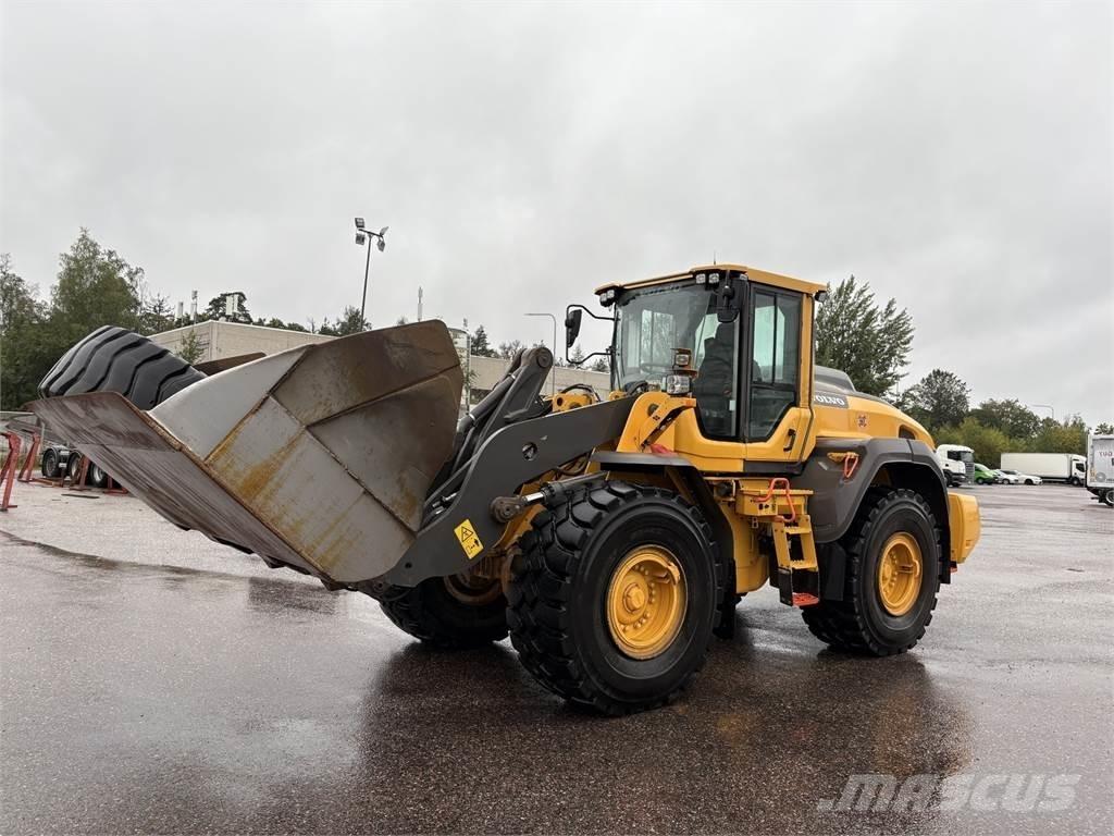 Volvo L110H Pyöräkuormaajat