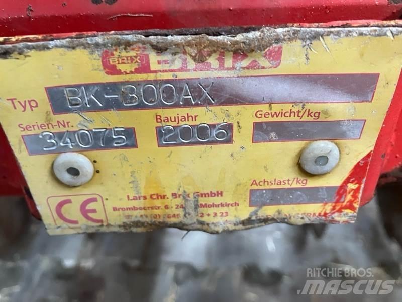 Brix BK 300 AX Kiekkomultaimet ja lautasäkeet