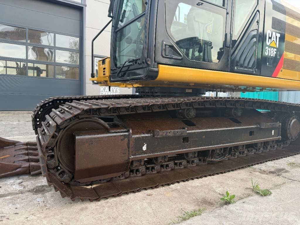 CAT 318 Telakaivukoneet