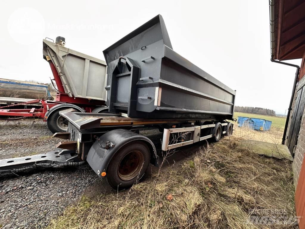 Istrail PKE-186/8B Vaihtolavaperävaunut