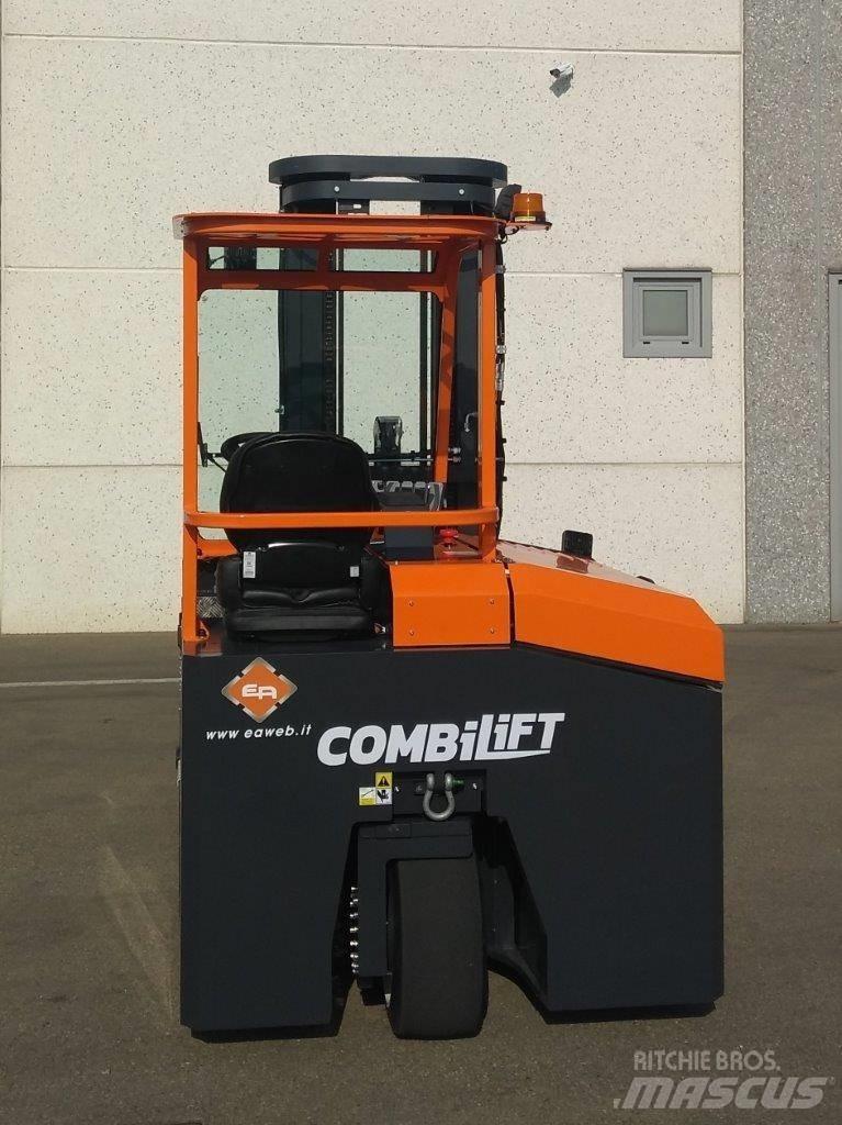 Combilift C3000CBE Kapeakäytävätrukit