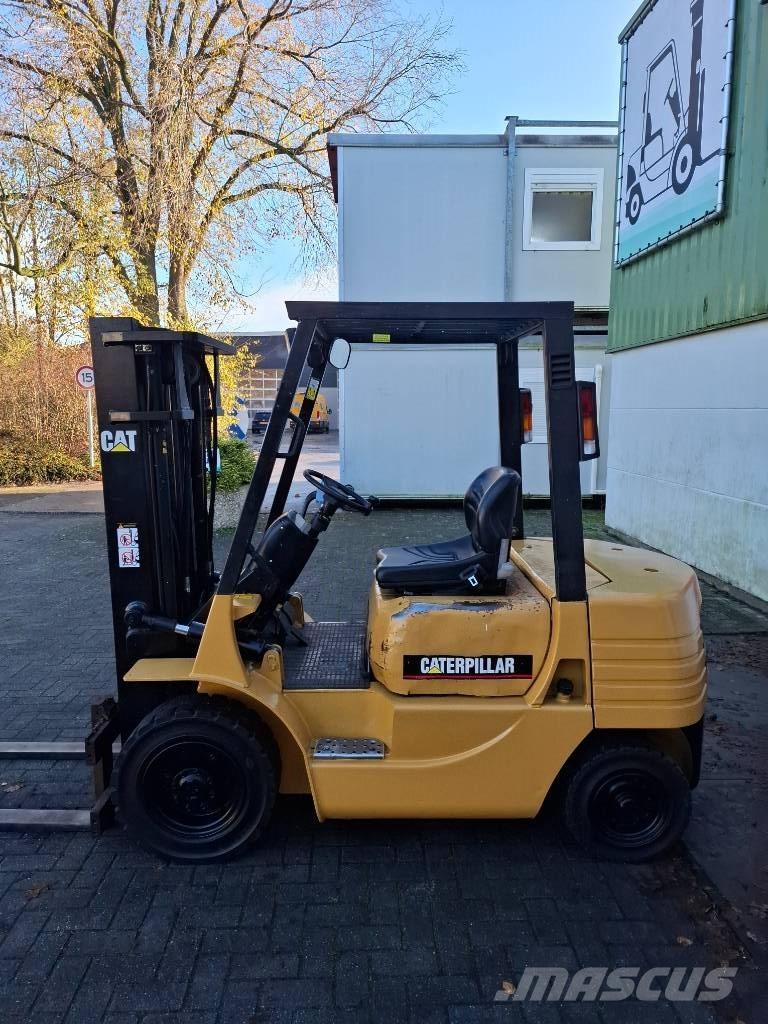CAT DP25 Heftruck Dieseltrukit