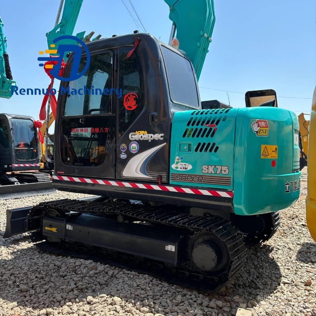 Kobelco SK75 Telakaivukoneet