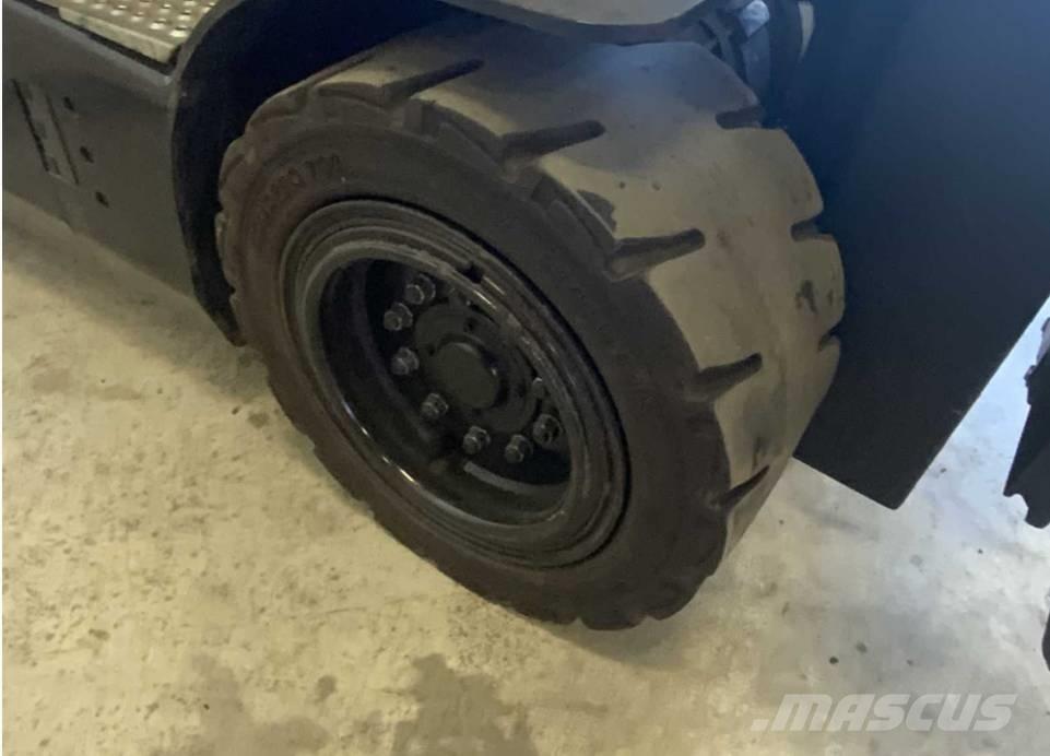 Doosan B 25 X-7 Sähkötrukit
