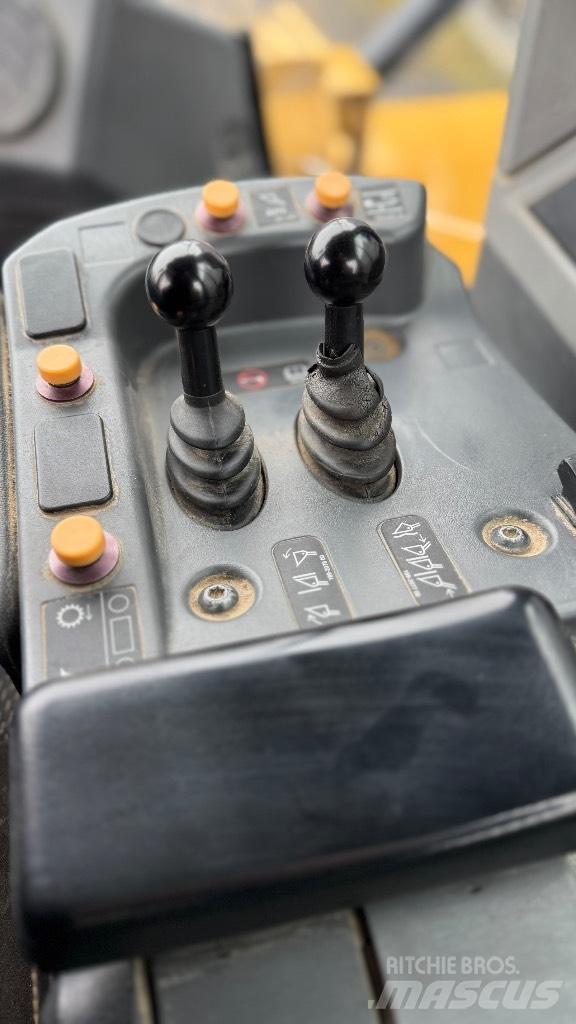 CAT 980 M Pyöräkuormaajat