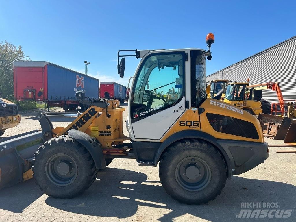 Liebherr L 506 Pyöräkuormaajat