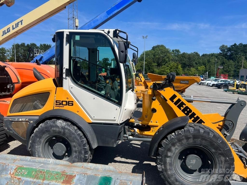 Liebherr L 506 Pyöräkuormaajat