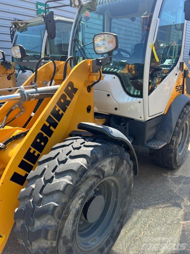 Liebherr L 506 Pyöräkuormaajat