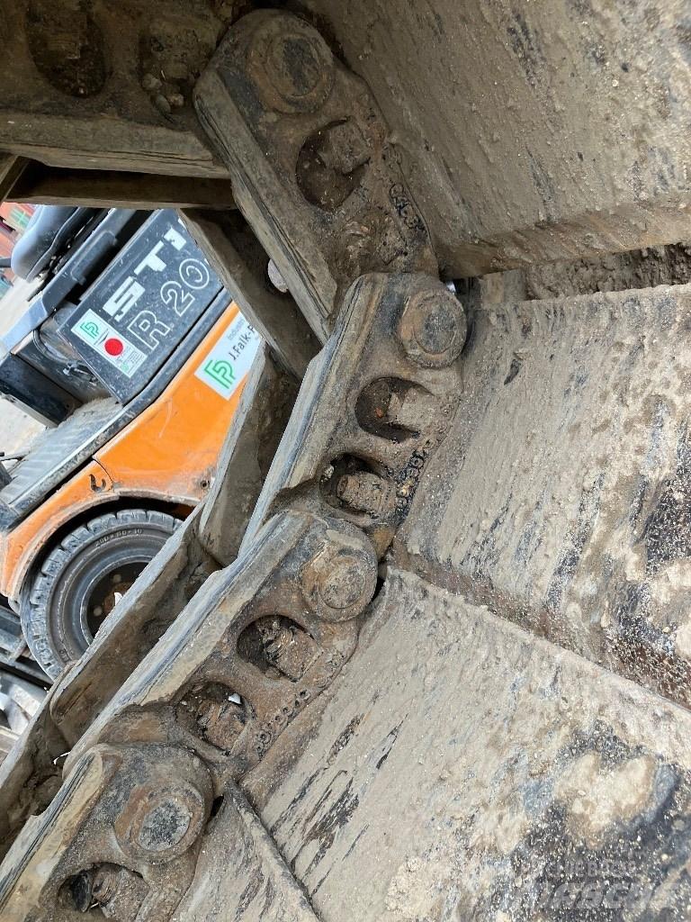 CAT 326 Telakaivukoneet
