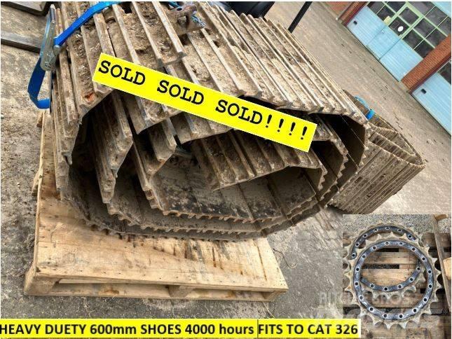 CAT 326 Telakaivukoneet