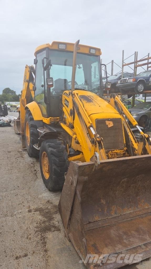 JCB 3 CX Kaivurikuormaajat