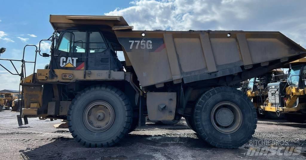 CAT 775 G Maansiirtoautot
