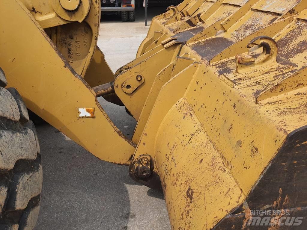 CAT 966 E Pyöräkuormaajat
