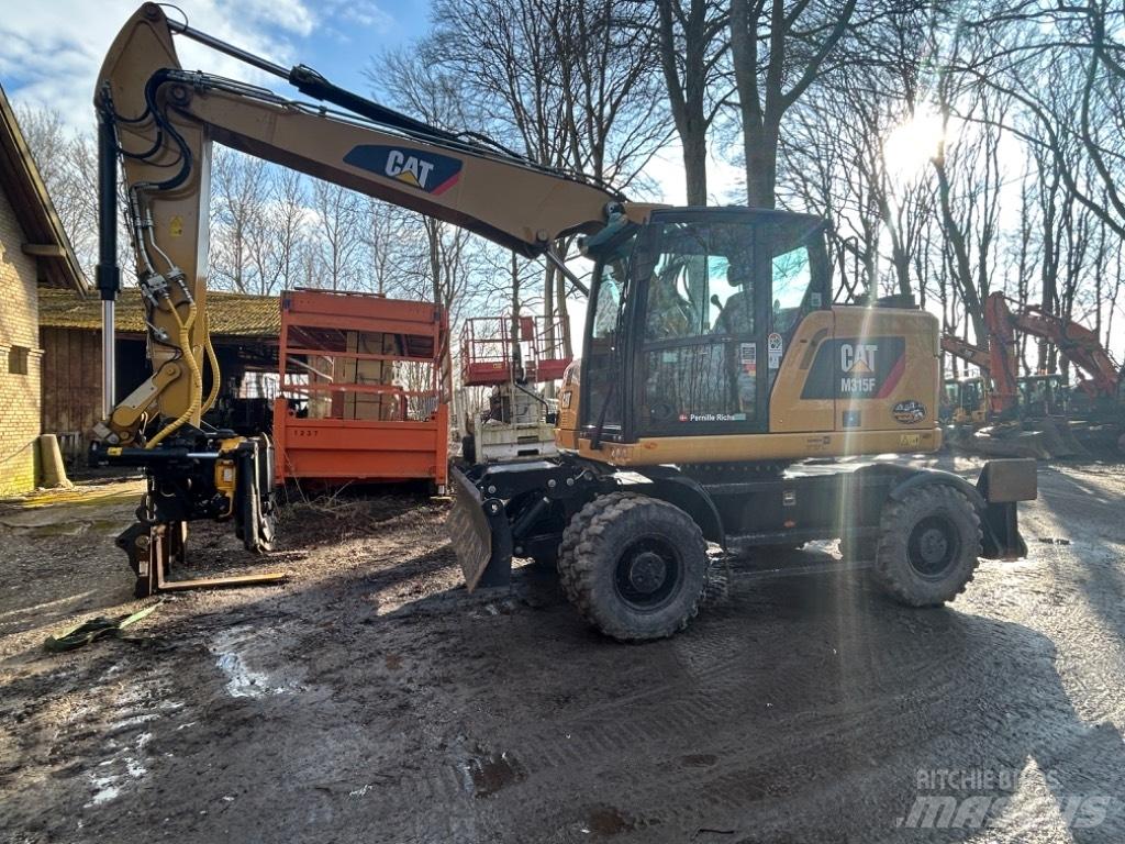 CAT M315 Pyöräkaivukoneet