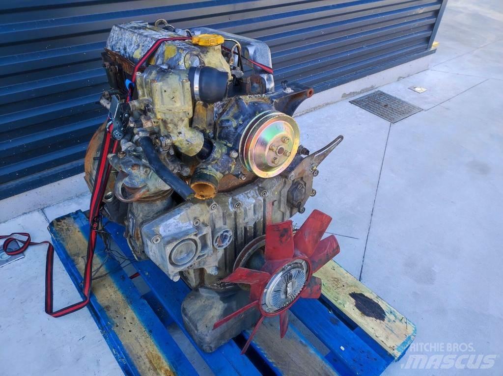 Nissan B440 Moottorit