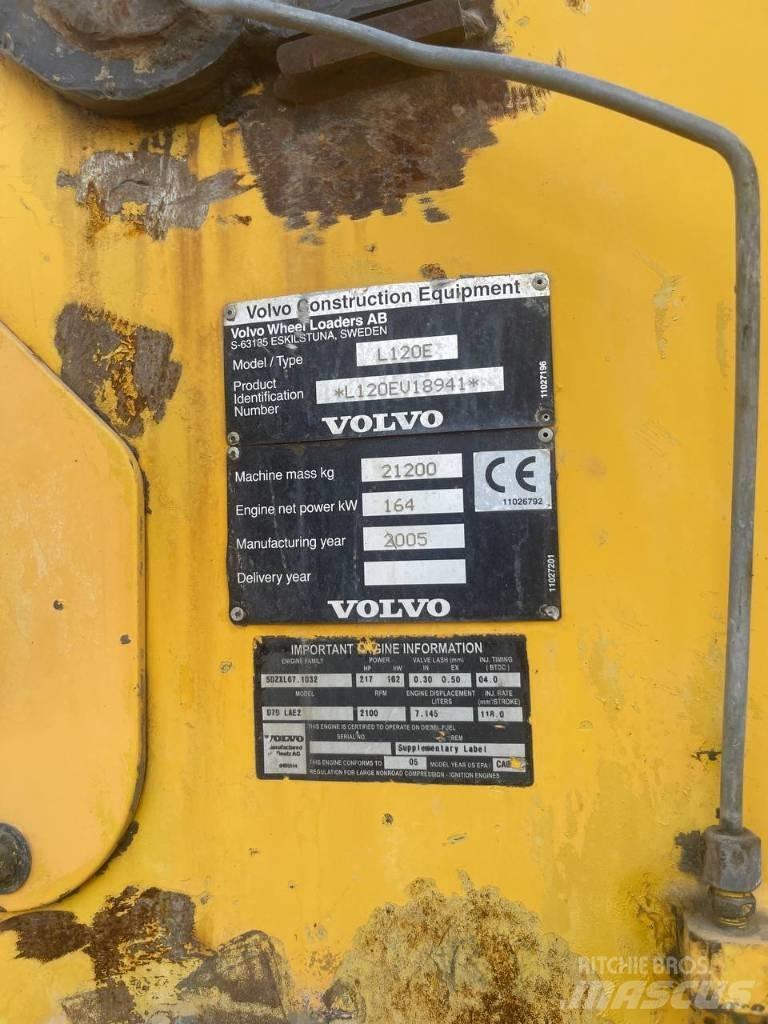Volvo L 120 E Pyöräkuormaajat