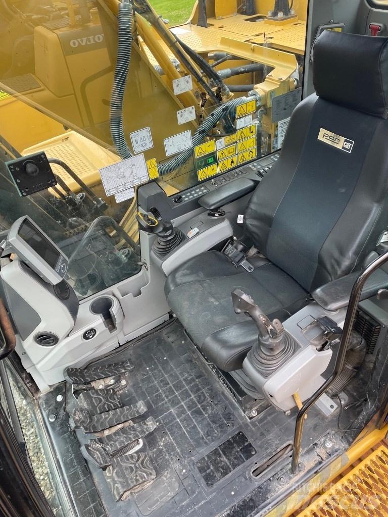 CAT 323FL Telakaivukoneet
