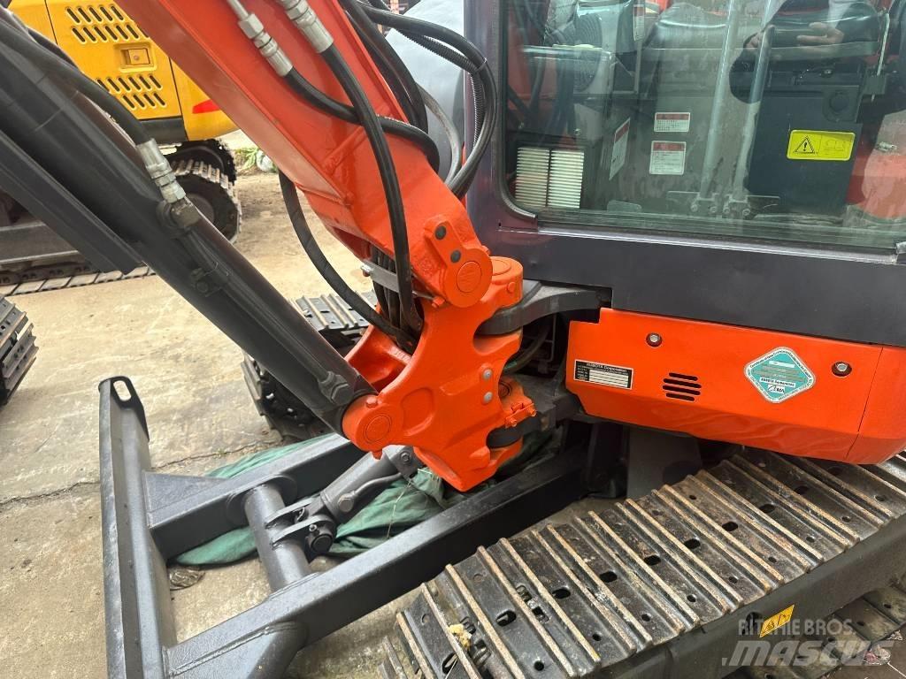 Kubota U 35 Minikaivukoneet < 7t