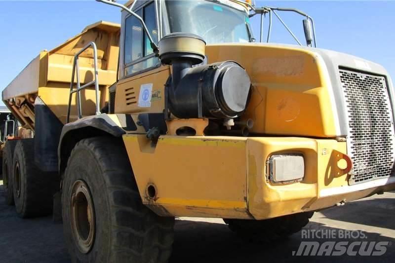 Bell B40D Dumpperit