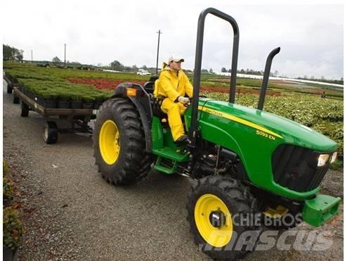 John Deere JD5093EN Traktorit