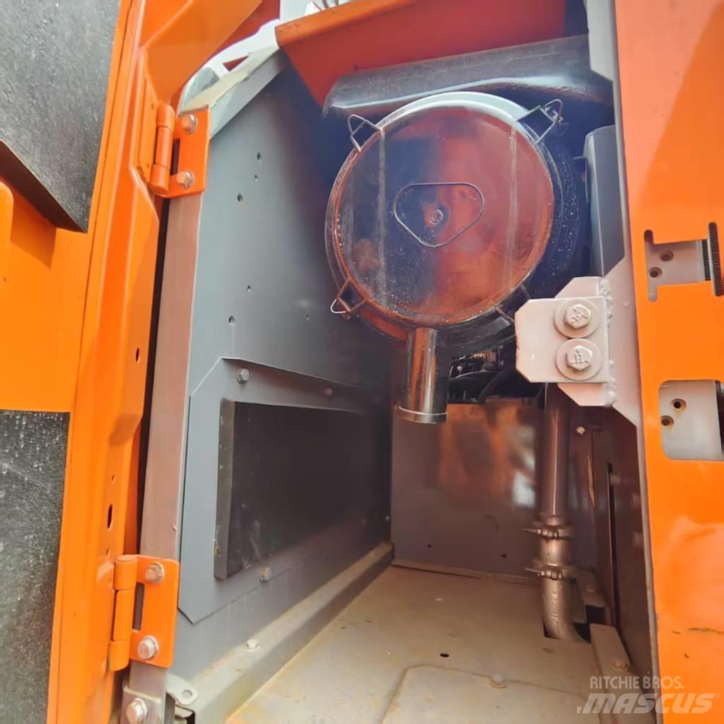 Hitachi ZX 210 Telakaivukoneet