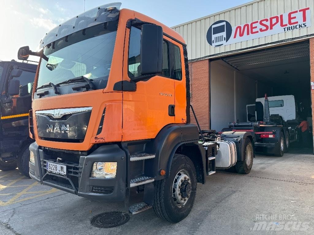 MAN TGS 18.440 Vetopöytäautot