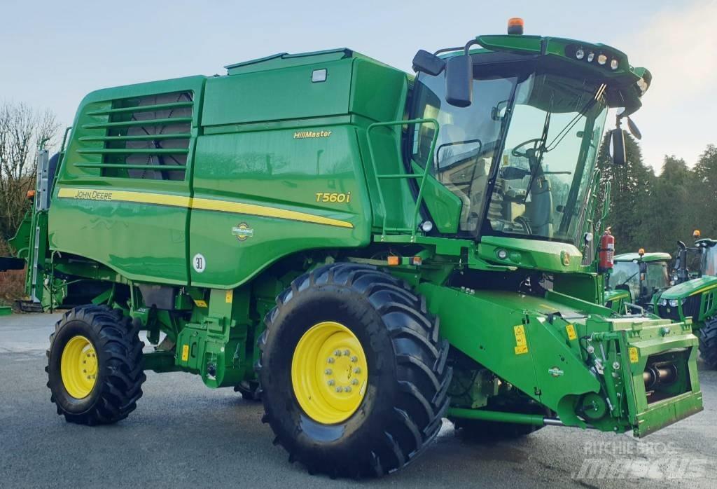 John Deere T 560 i Leikkuupuimurit