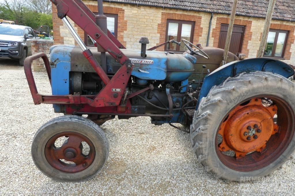 Fordson Super Major Traktorit