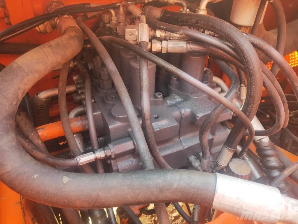 Doosan DH220LC-7 Telakaivukoneet