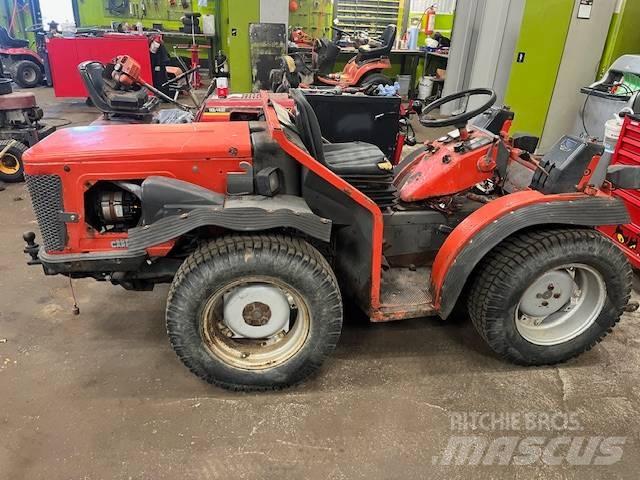 Carraro 3800 HST Taajamatraktorit