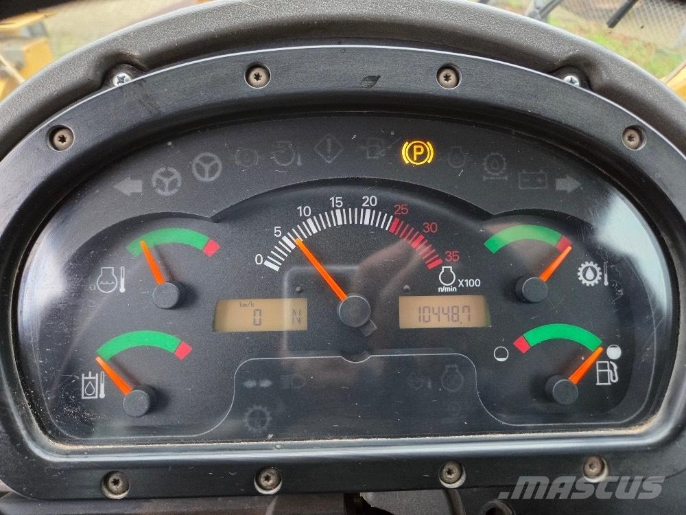 CAT 938G Pyöräkuormaajat