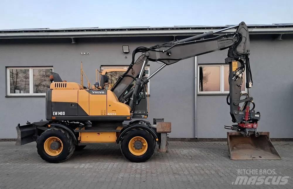 Volvo EW 140 D Pyöräkaivukoneet